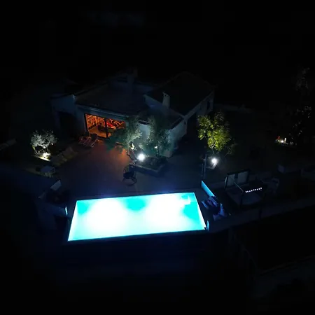 公寓 Filipinas, Lemoni 托罗克斯科斯塔